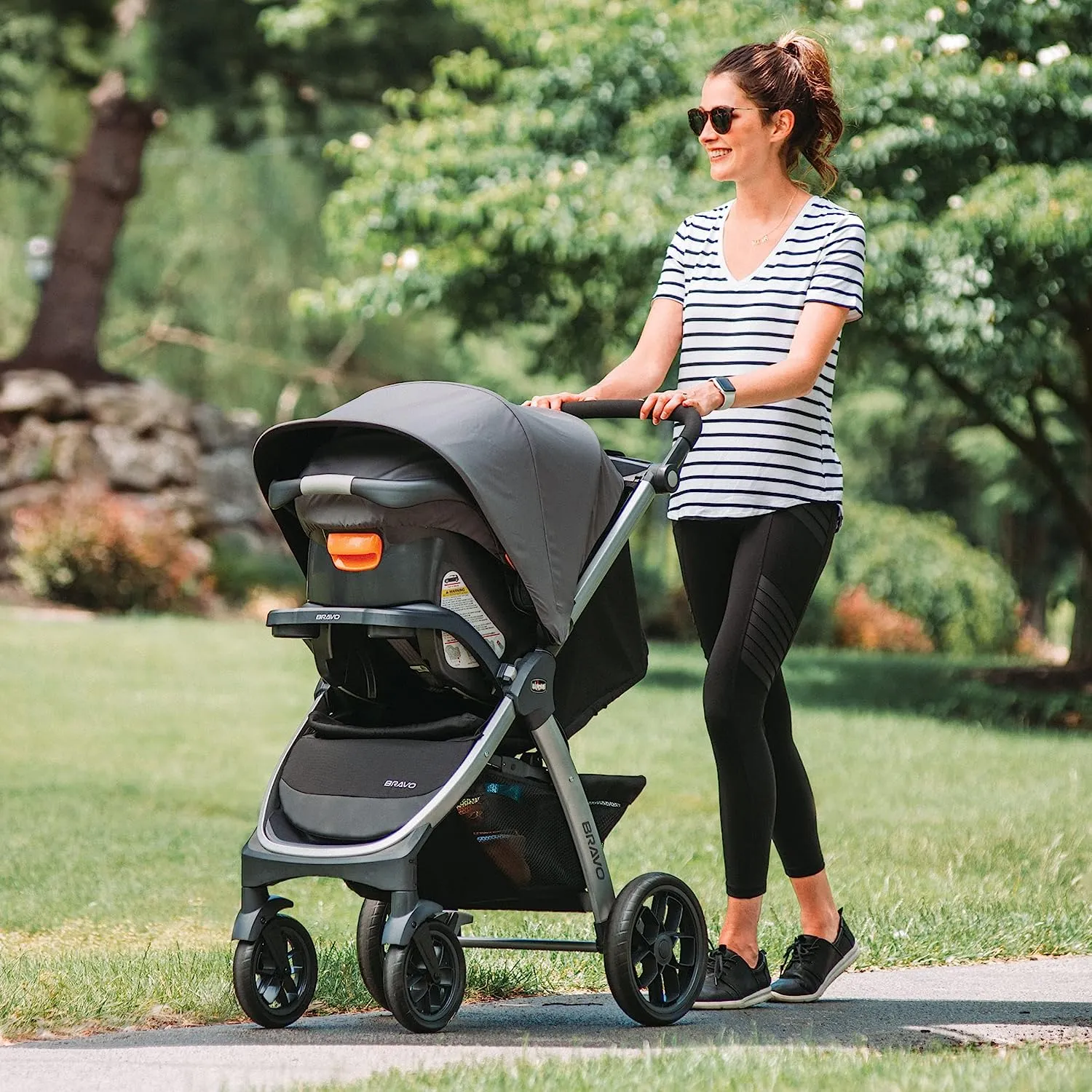 Chicco Bravo Quick-Fold Stroller - Black