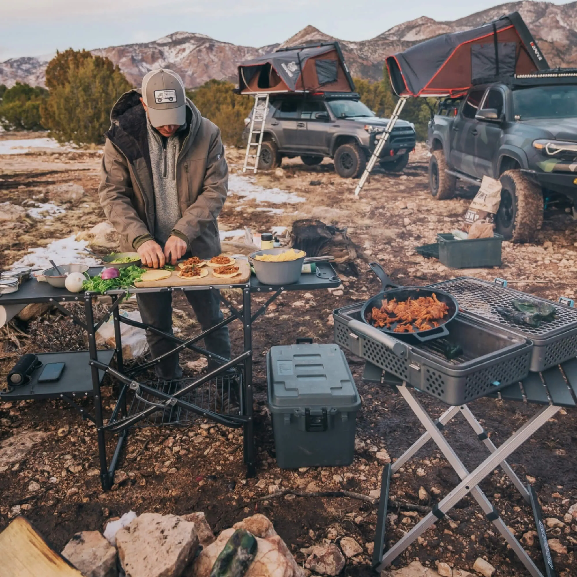 Slim-Fold Cook Station™