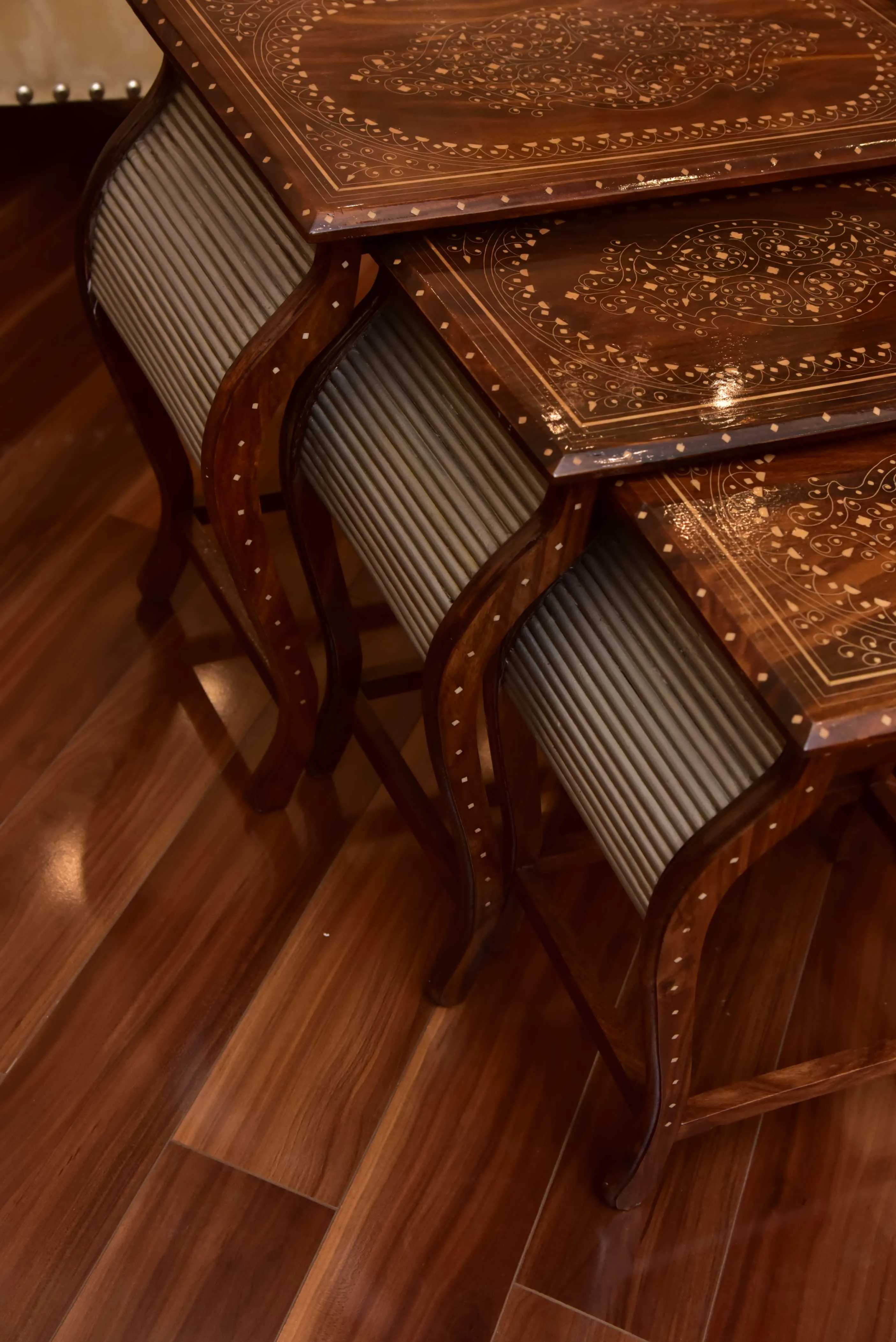 Wooden Plastic Billet Nesting Tables